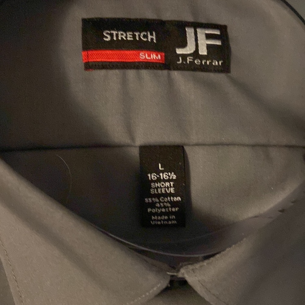 Grey Men’s 16.5 short sleeved shirt